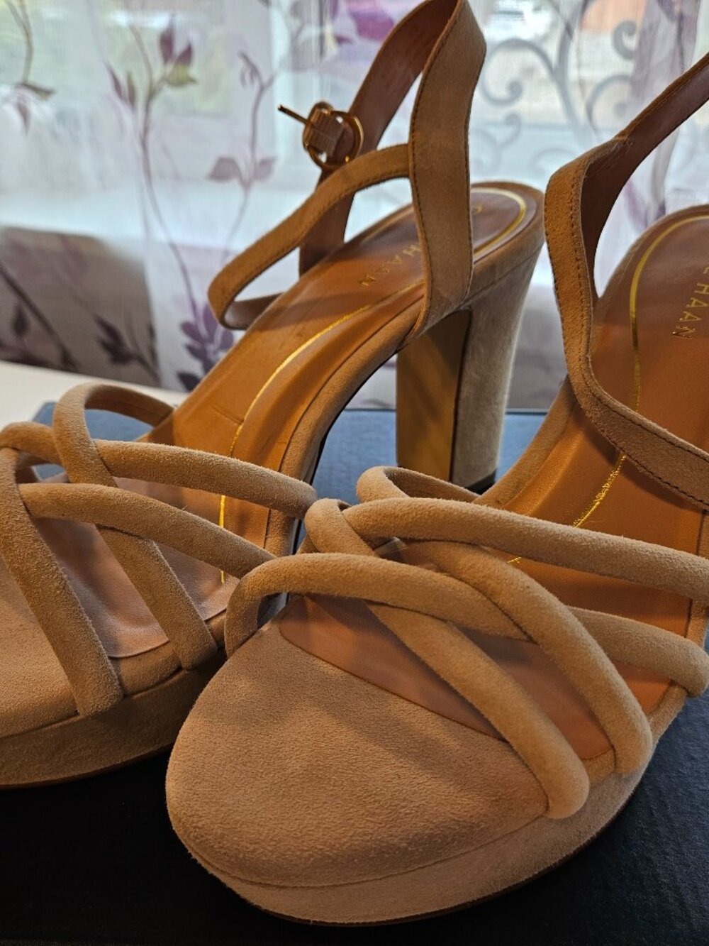 Cole Haan Grove Platform Sandals 8B Lt Sesame/Beige Suede